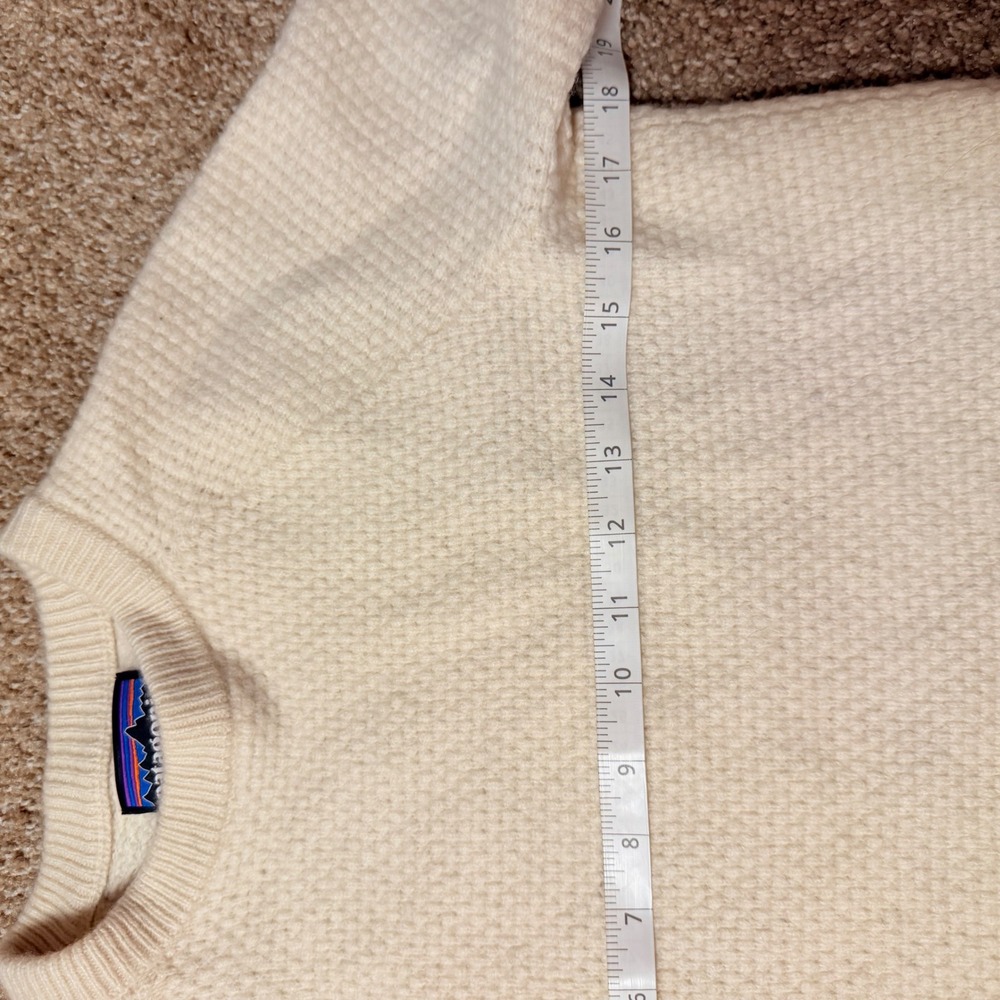 Women's Patagonia Recycled Cashmere Wool Knit Sweater Cream Pullover SZ S - Picture 3 of 7